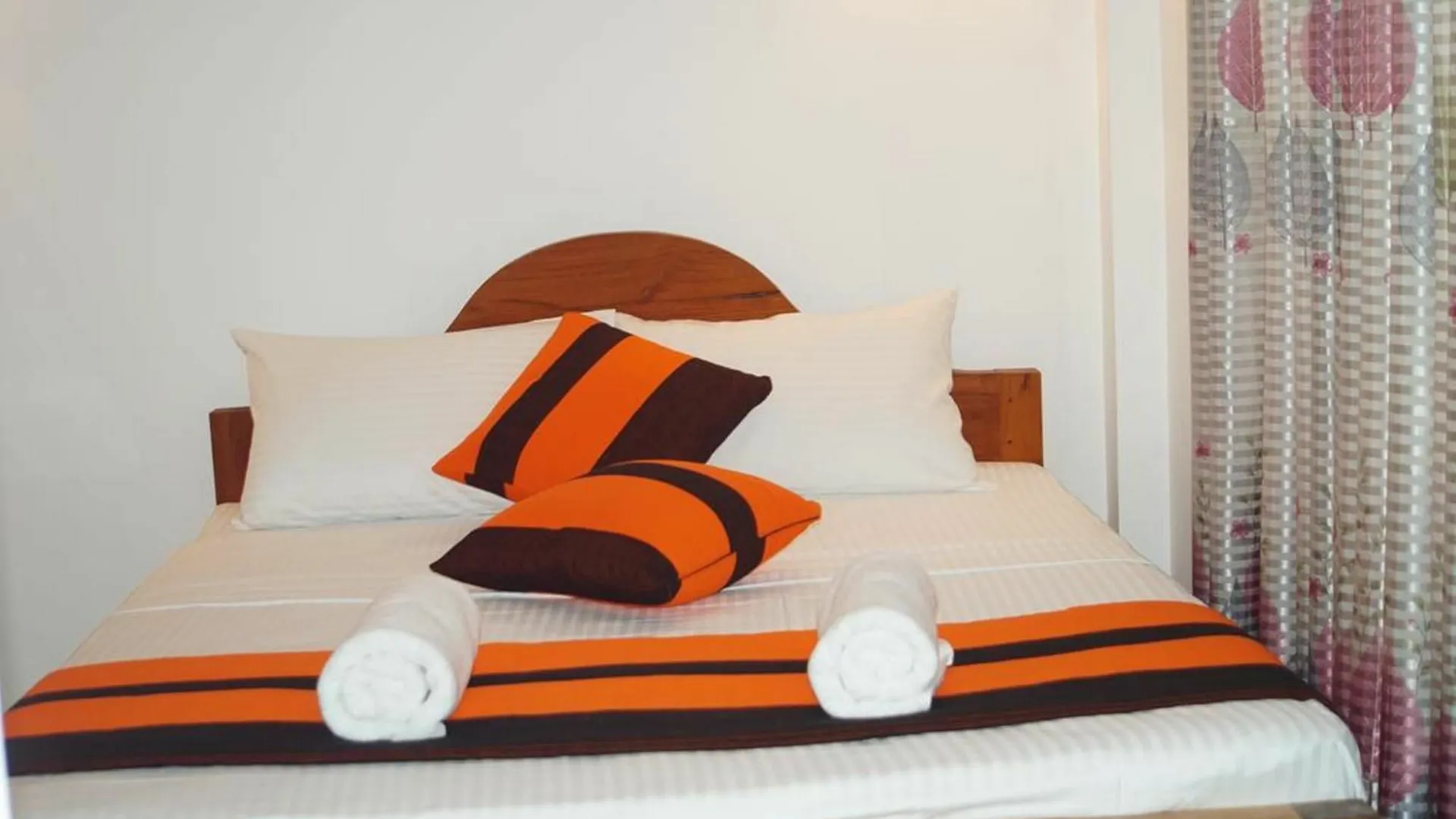 Yoho Aradhana Holiday Home Negombo 3*,